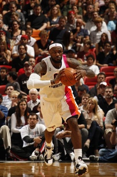 仅仅在进攻 仅仅在进攻